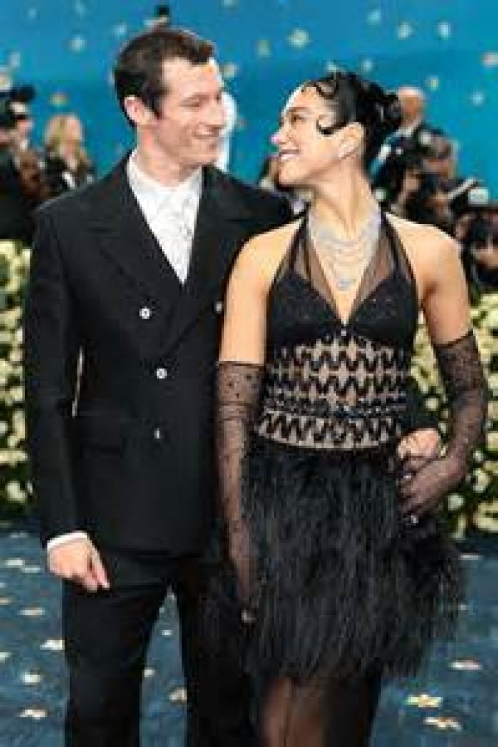 Is Callum Turner in a relationship? |