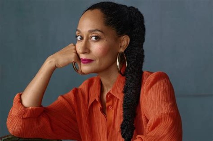 Tracee Ellis Ross - Bio, Age, Net Worth, Height, Single, Facts